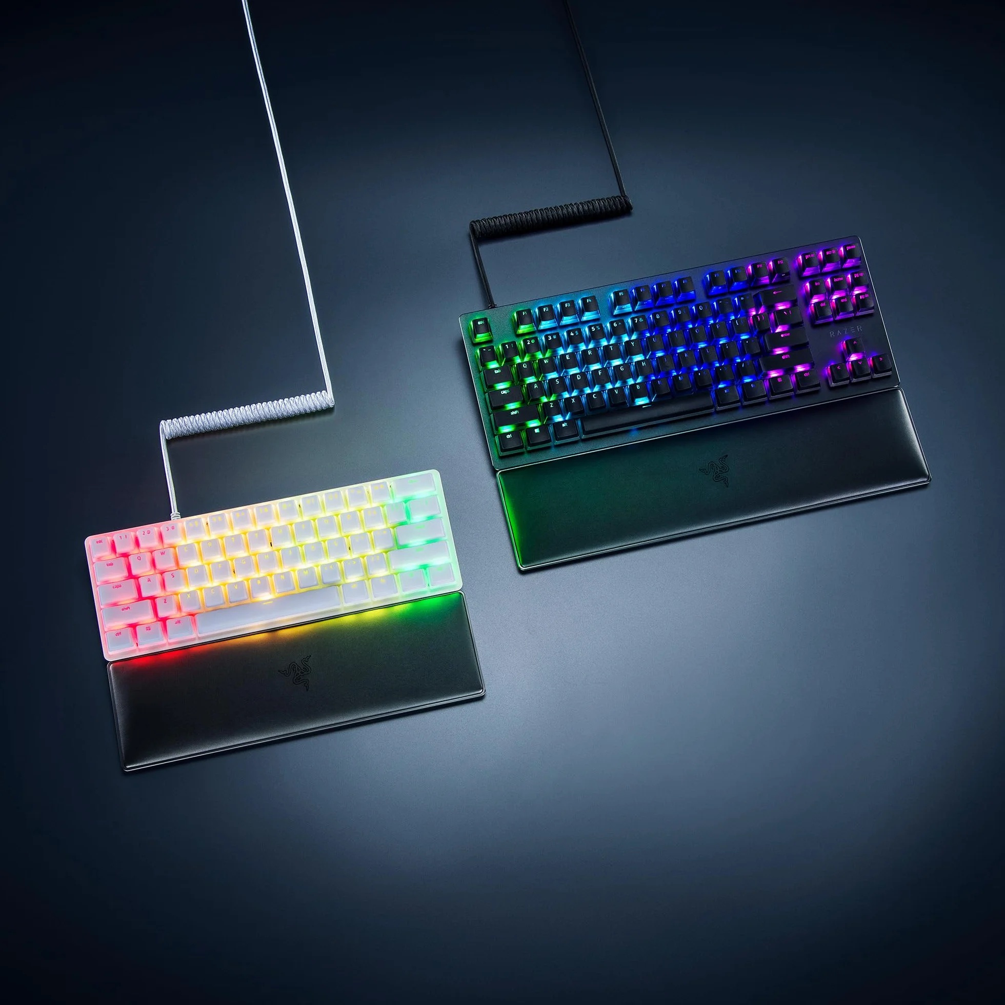 Razer Phantom Kit di upgrade dei tasti - Esclusivi tasti stealth con lati traslucidi che risplendono con l'illuminazione Razer Chroma RGB, US- & UK-Layout, Bianco
