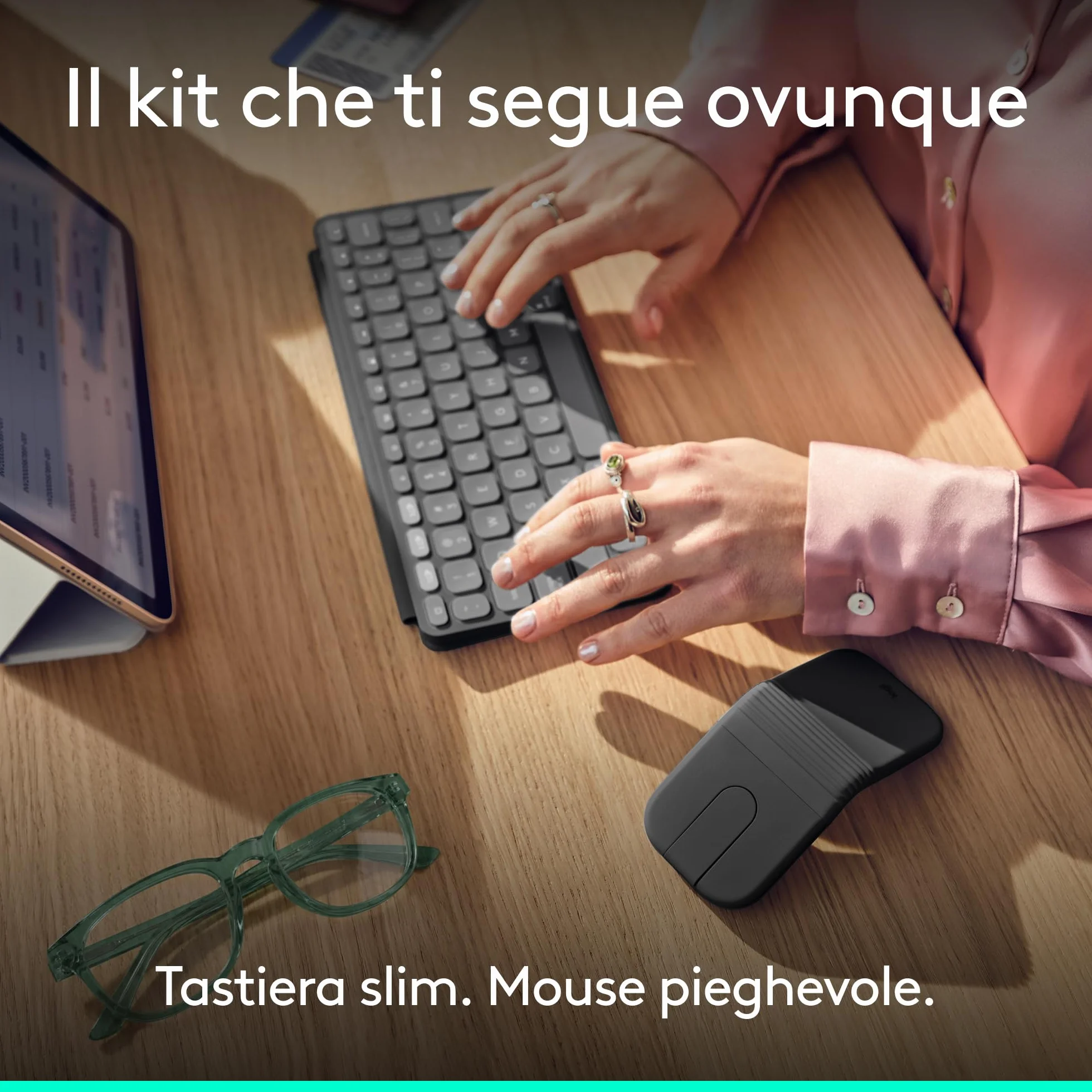Logitech Keys-To-Go 2 e Mobi Fold, tastiera sottile con coperchio e mouse pieghevole, leggeri, portatili, Bluetooth, per PC Windows, Mac, Android, Chromebook, iPad, ITA QWERTY - Grafite