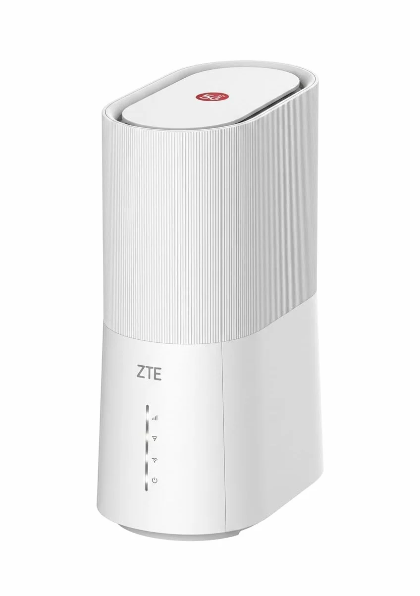 ZTE Router G5B2 5G, AX3600 Wi-Fi 6 Indoor CPE, fino a 3,03 Gbps, doppia banda, blocco SIM gratuito, 2 porte Gigabit per un massimo di 64 dispositivi