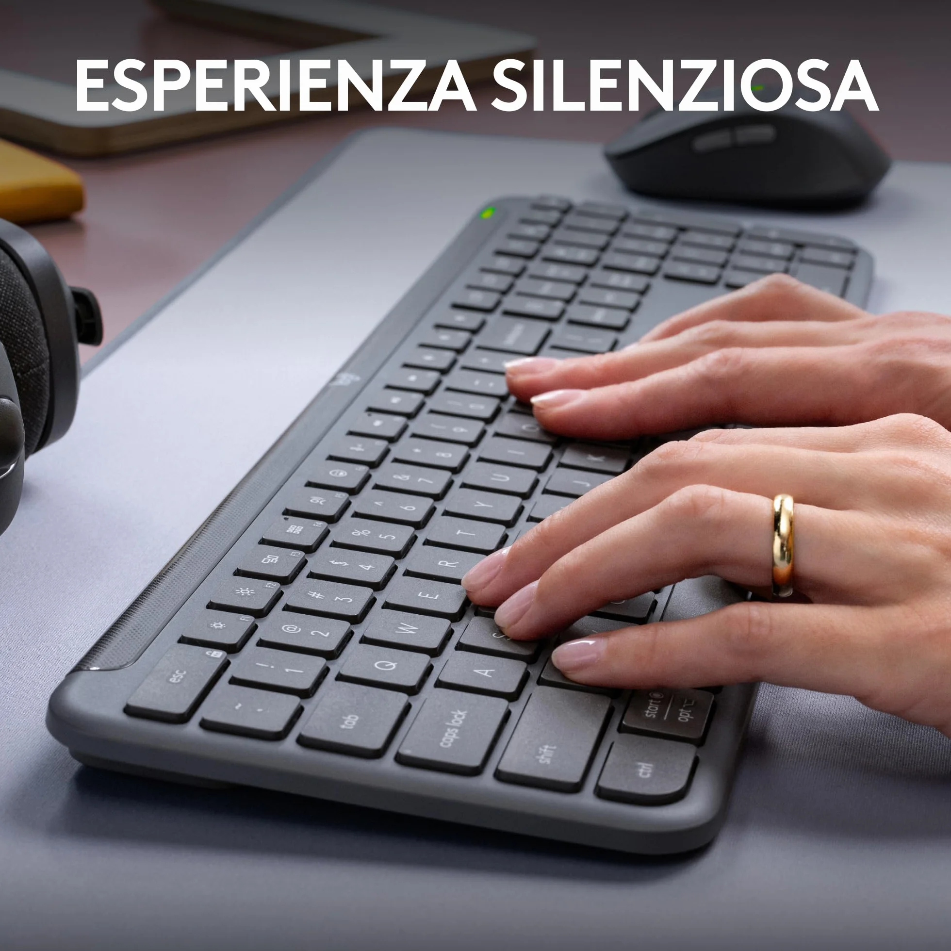 Logitech MK950 Signature Slim wireless tastiera e mouse Kit con di digitazione silenziosi, switch tra tre dispositivi, Bluetooth, più sistemi operativi, Windows, Mac, Layout Italiano QWERTY, Grafite