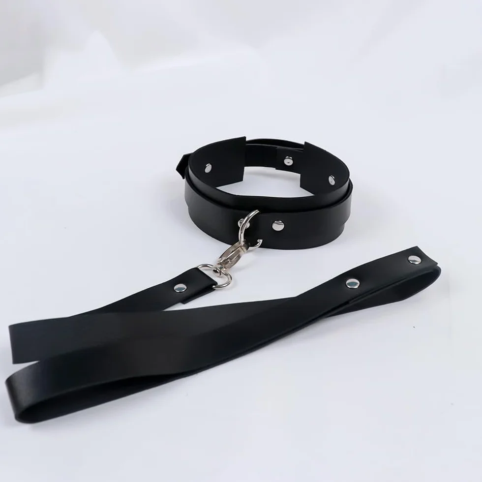 Collare BDSM con Guinzaglio in Pelle – Accessorio Bondage per Giochi Intimi