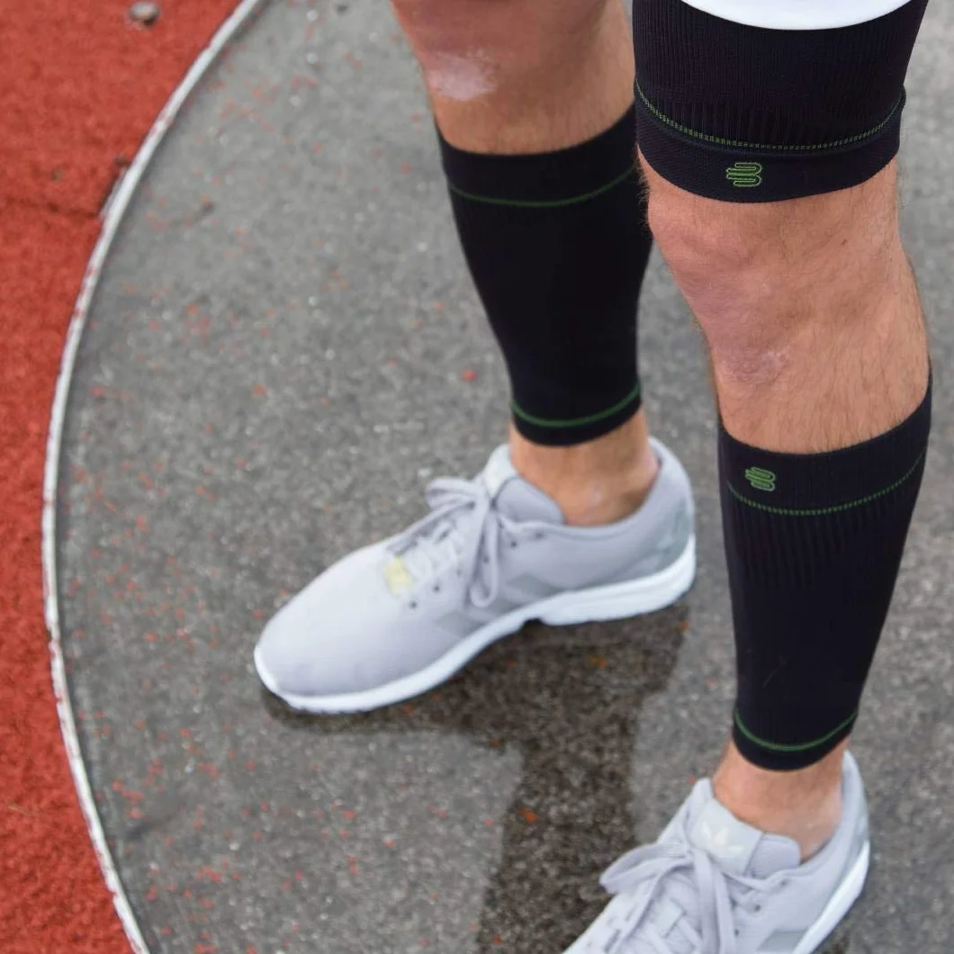 Bauerfeind Fasce a compressione per cosce Unisex Taglia L Lunga Nero