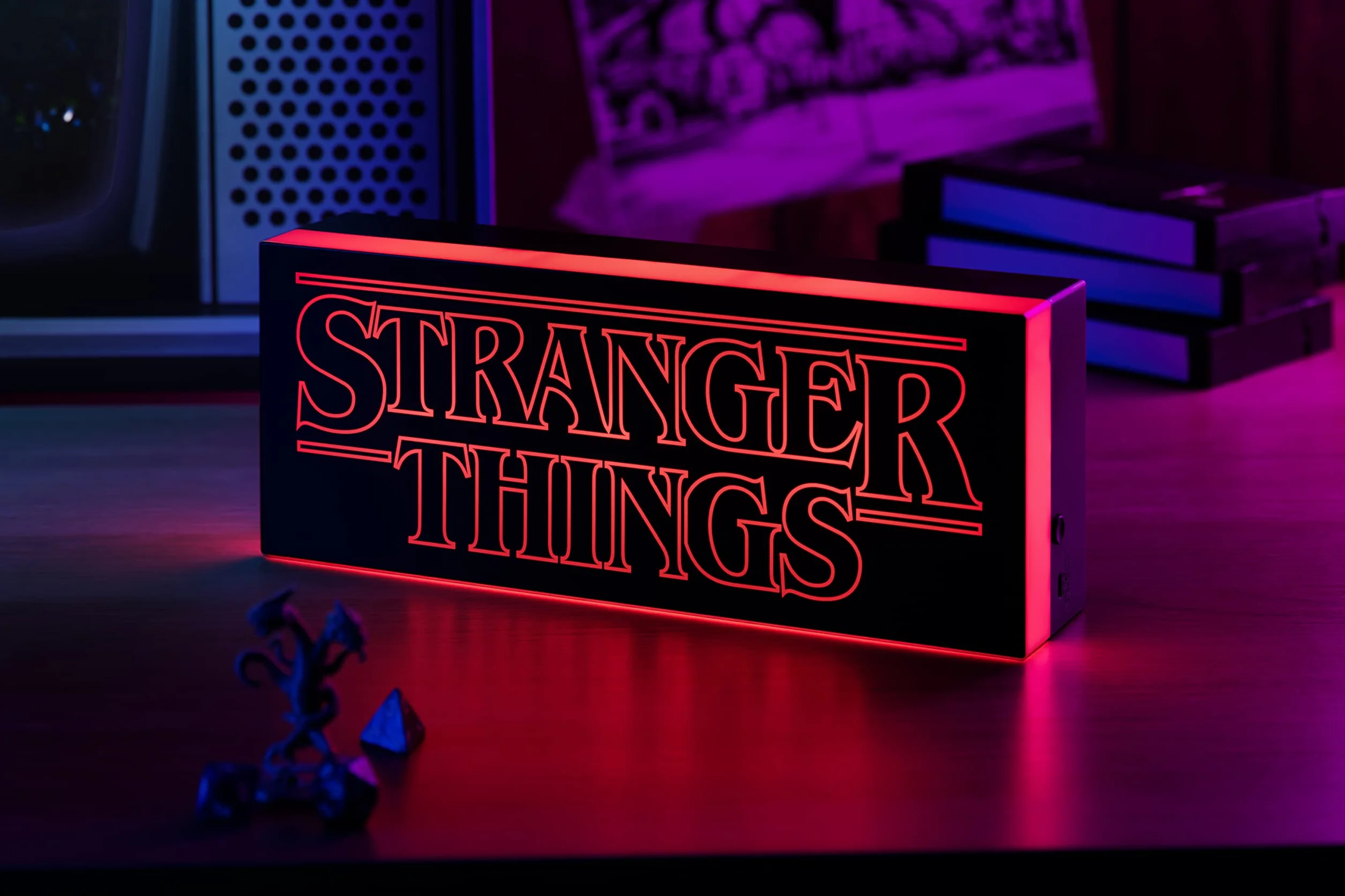 Paladone Stranger Things Logo Light with 2 Light Modes, Officially Licensed Merchandise