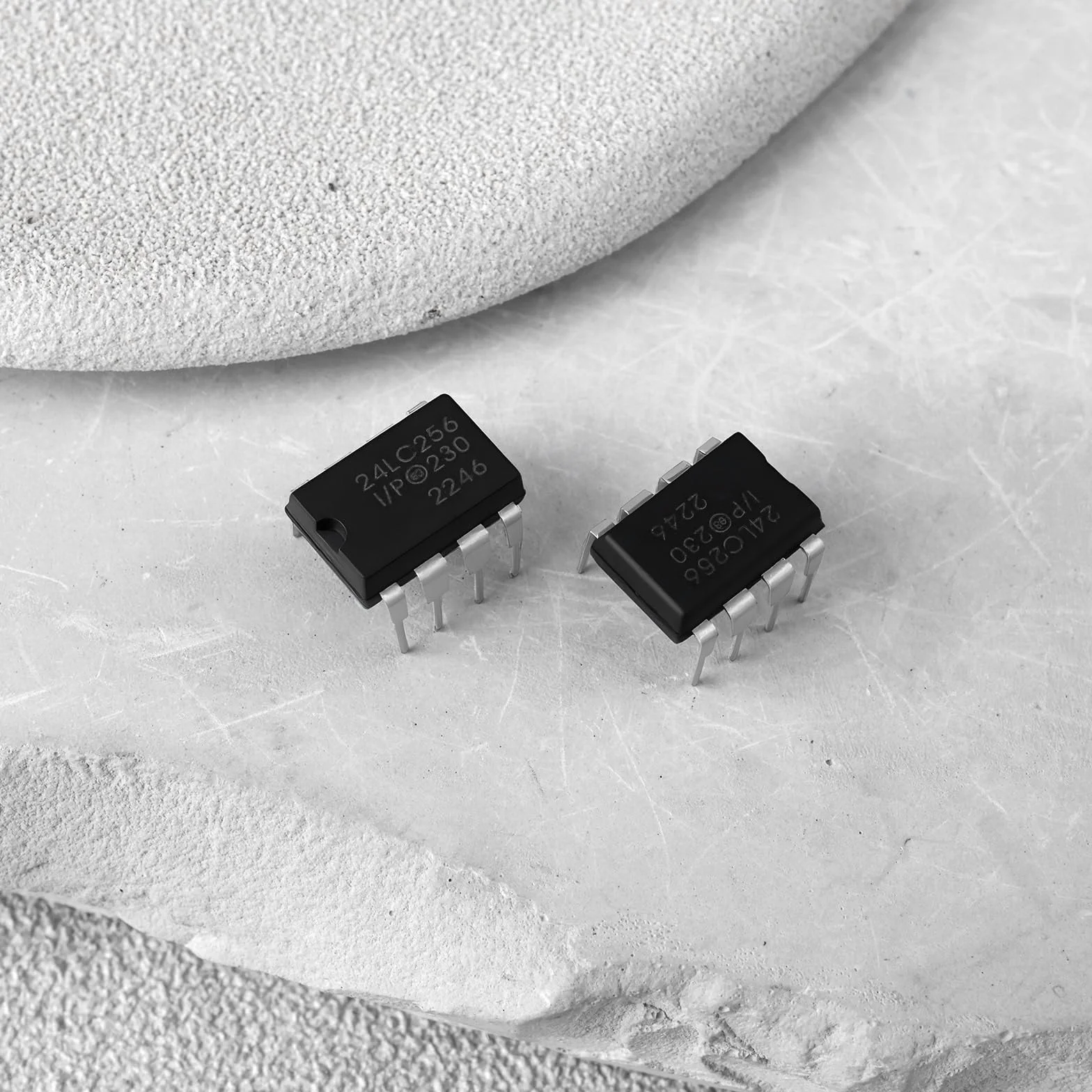 EMSea 5 Pezzi Modulo di Chip di Memoria 24LC256-I/P Adatto per Circuiti Stampati Fai da Te Dip-8