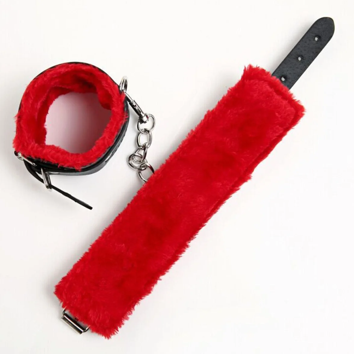 BONDAGERIE® Kit Accessori per Coppia con Manette Cavigliere Frustino Benda Occhi Corda
