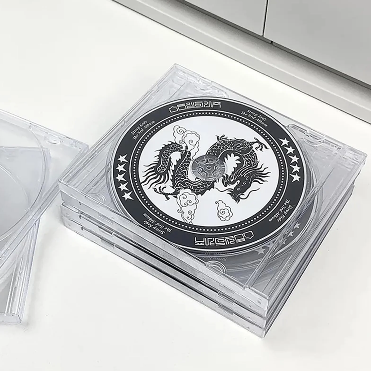 12 Pezzi 10,4mm Custodia Protettiva Standard per CD Dvd con Vassoio Trasparente Assemblato CD Jewel Case Holder Plastica 14,2x12,4x1 cm