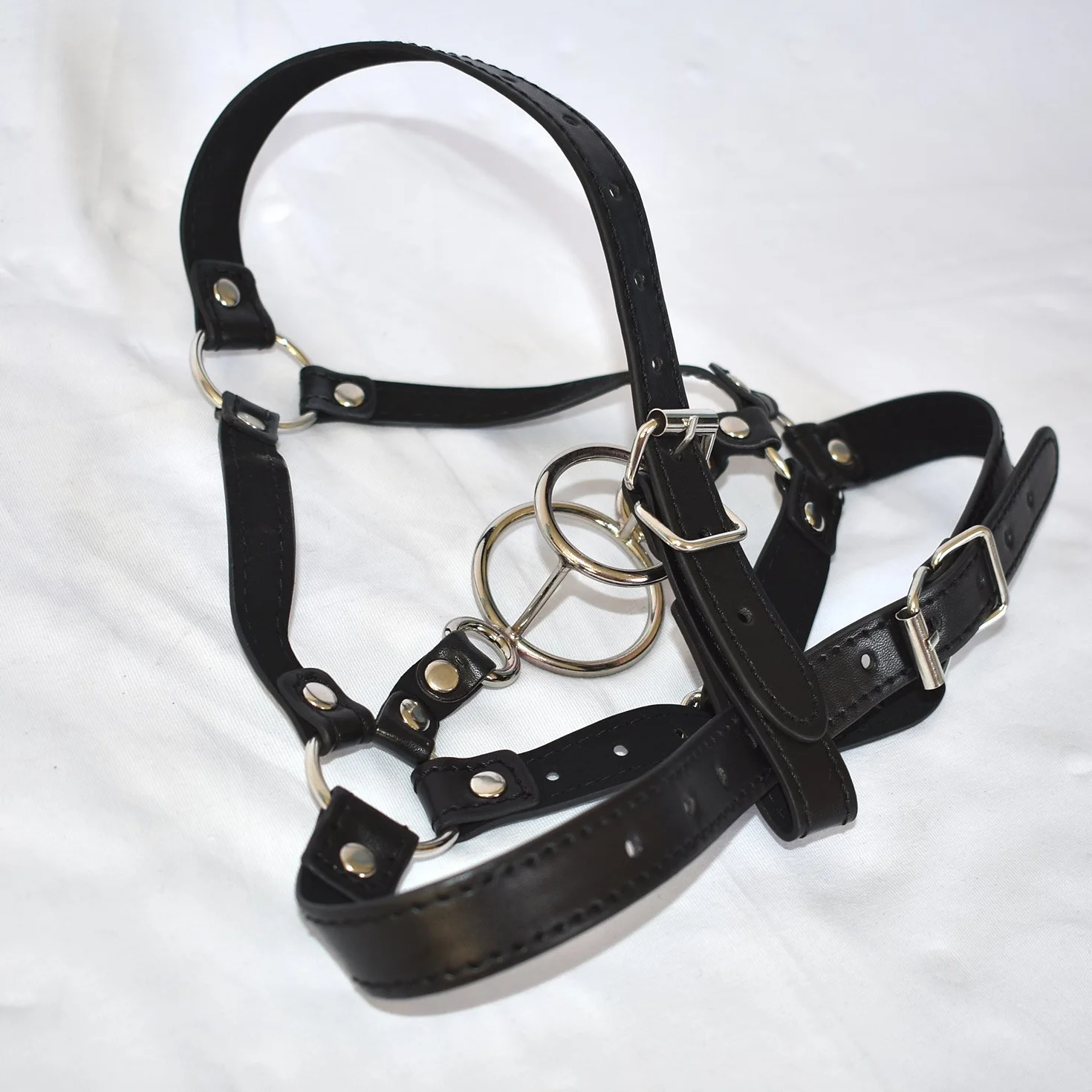 Bavaglio con 2 Anelli in Metallo Apribocca Ring Gag Imbracatura Similpelle BDSM Bondage Clinico Feticismo