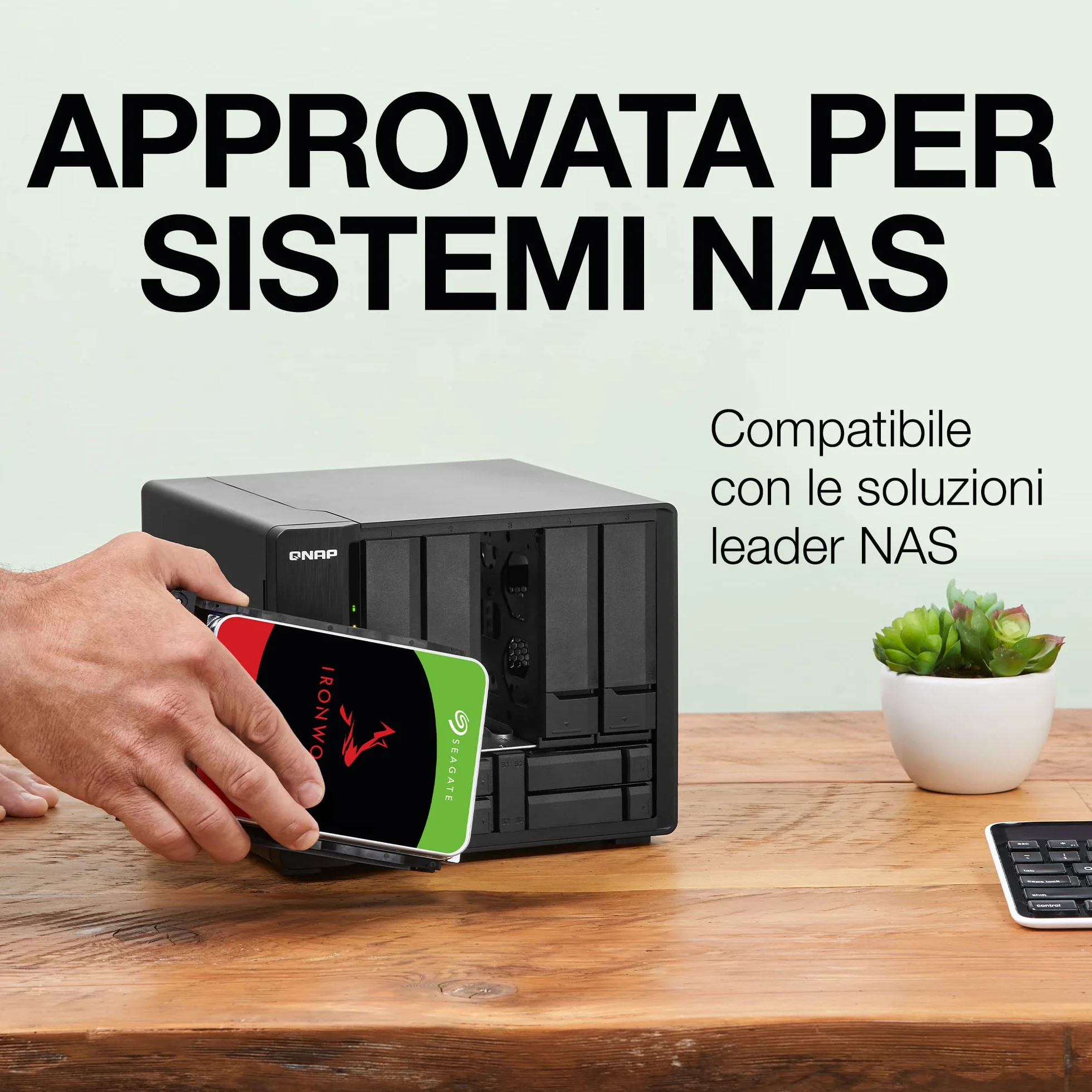 Seagate IronWolf, 4TB, Hard Disk SATA da 6GBit/s, HDD, CMR 3,5" 5.900 RPM, Cache da 64 MB per NAS con Sistema RAID, 3 anni Rescue Services (ST4000VN008)
