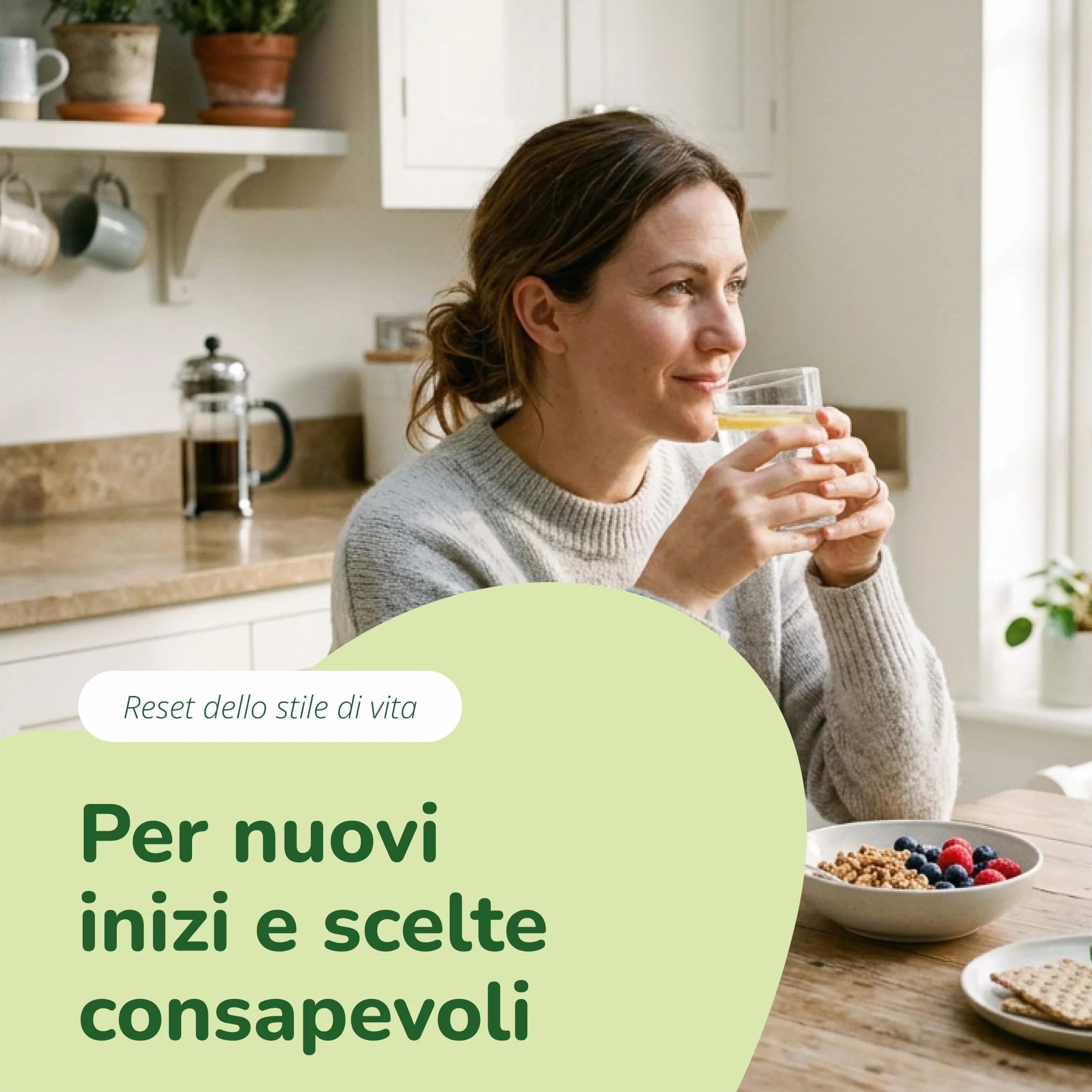 KUDZU Vegavero 6000 mg 10:1 180 capsule 8% Isoflavoni con Vitamina C da Acerola Alto Dosaggio Integratore per Menopausa Vegan