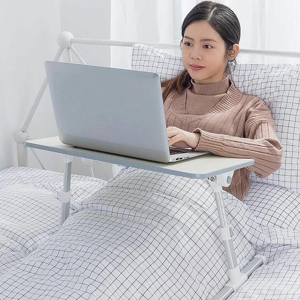 Supporto da scrivania portatile regolabile in altezza per leggere, mangiare, lavorare a letto/divano, tavolo pieghevole per il massimo comfort e praticità
