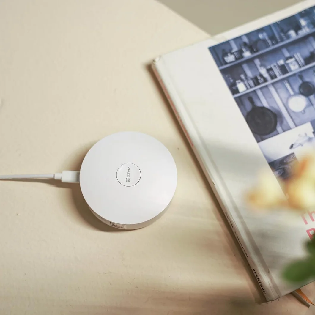 Smart WiFi Home Gateway - CS-A3-R200-WBG - EZVIZ