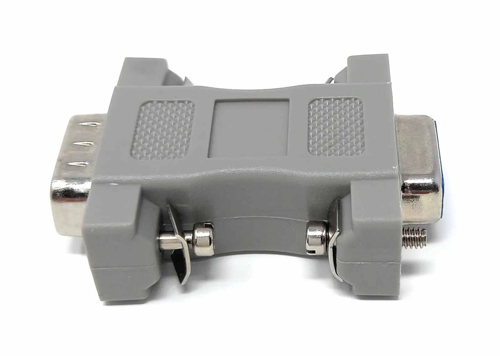 Adattatore D9 maschio a HD15 femmina, convertitore cavo seriale da 9 pin a 15 pin a VGA/SVGA