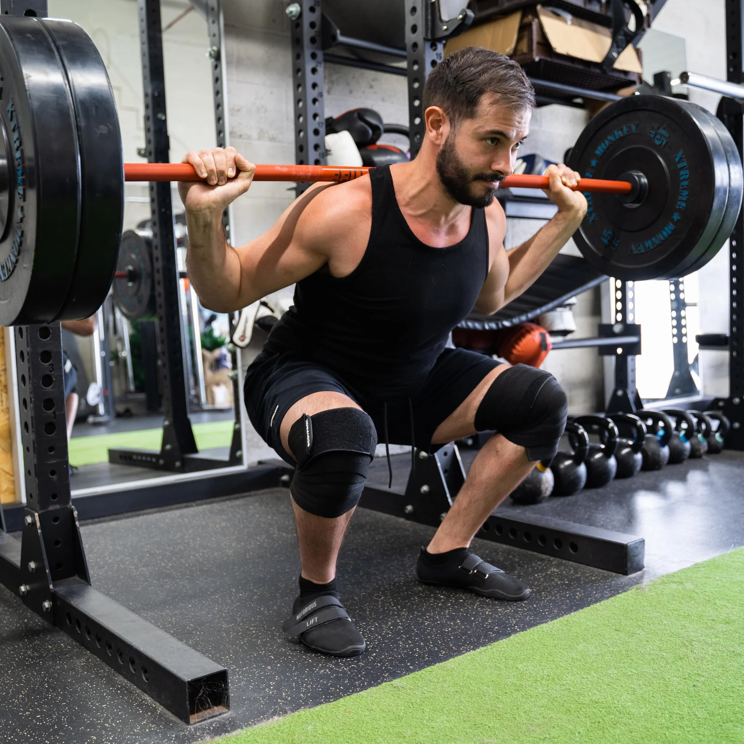 Bodyprox Ginocchiera per squat, sollevamento pesi, powerlifting, leg press e cross training