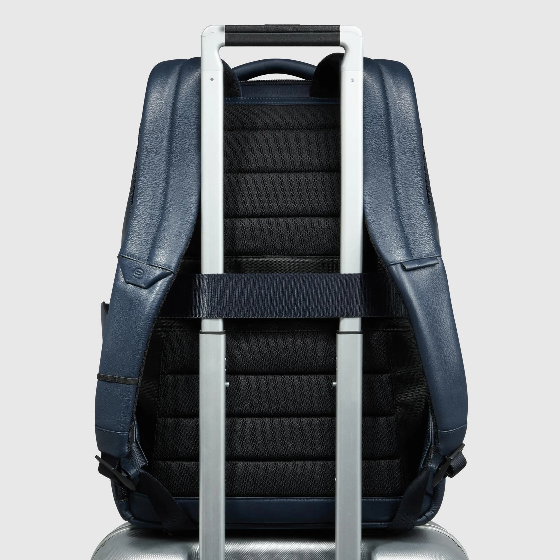PIQUADRO – Zaino - Porta PC 15.6" – In Pelle – Uomo - Colore Blu