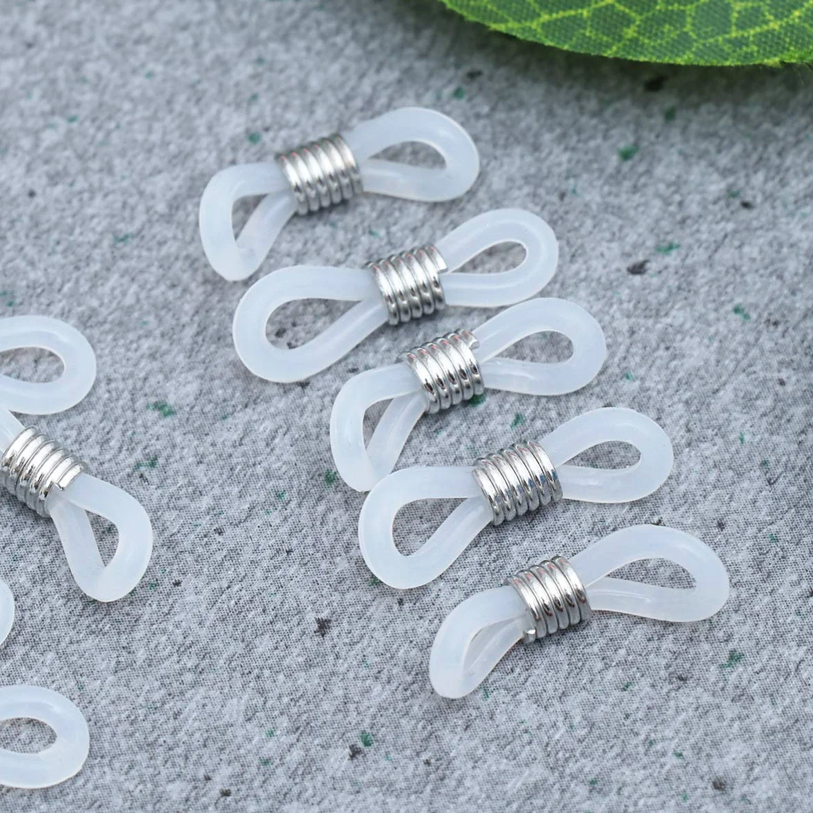 SUPVOX 100 Pezzi Anelli Regolabili Silicone Catena Antiscivolo Argento