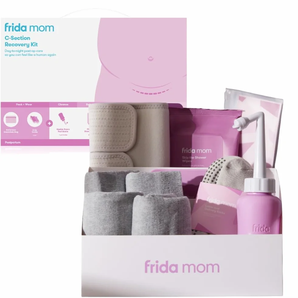 Frida Mom Kit Recupero Post-Parto Cesareo - Include Fascia, Biancheria Intima, Cerotti, Calzini, Peri Bottle, Salviette, Borsa