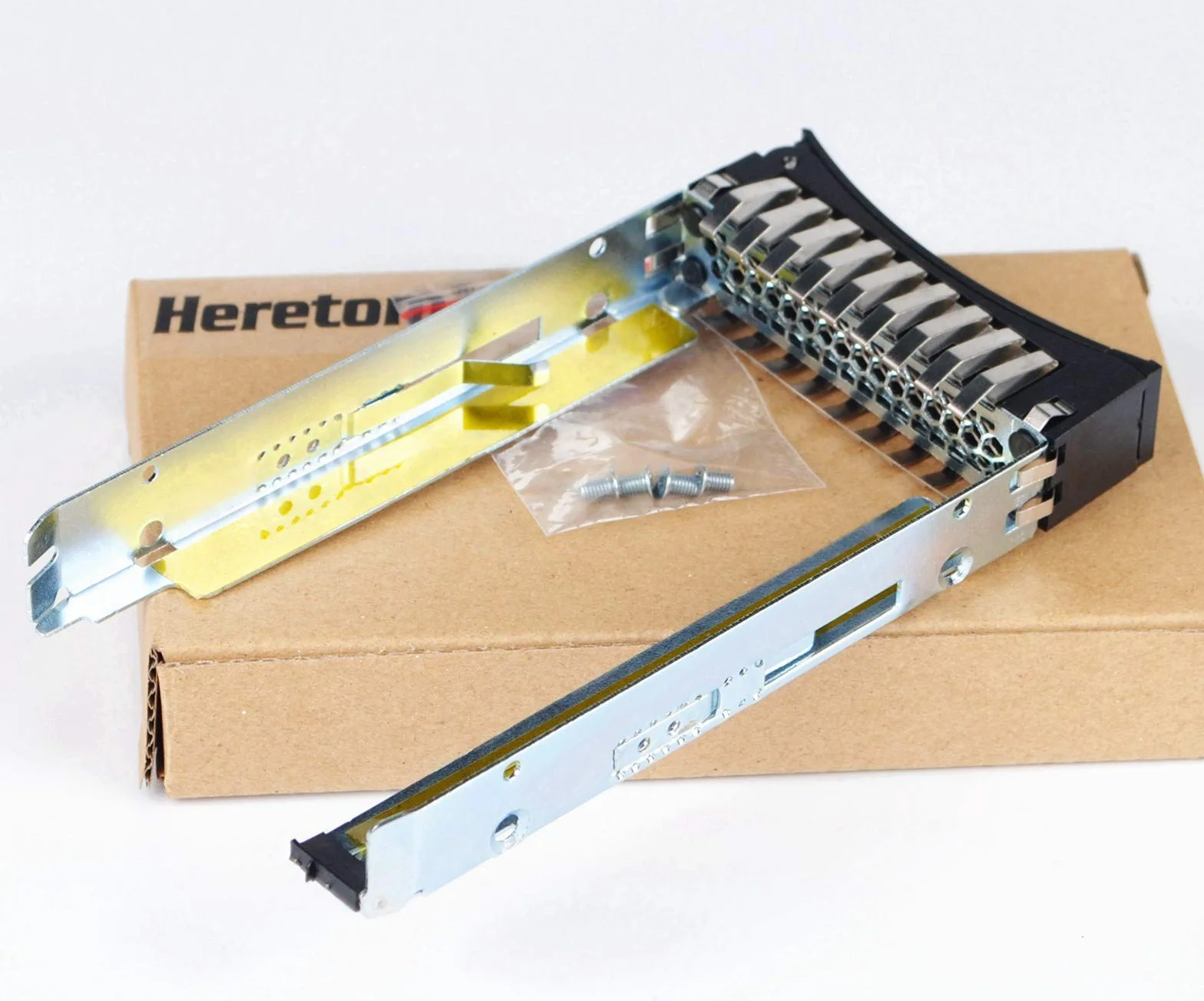 2,5 pollici Vassoio di Ricambio per Hard Disk SFF SAS SATA Tray Caddy Compatibile Con IBM 44T2216 x3250 x3550 x3650 x3500 x3200 x3400 M2 M3 M4 HS12 HS22