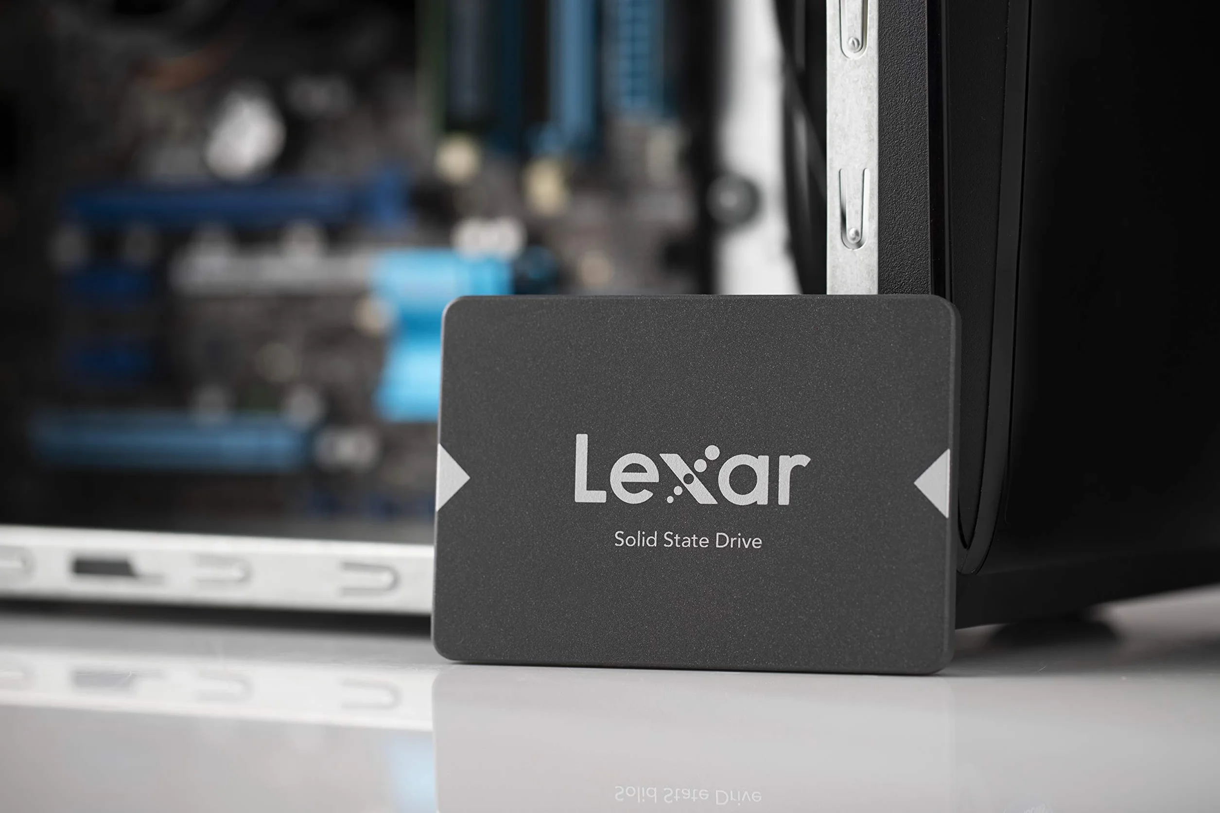 Lexar NS100 2,5" SATA III 6Gb/s SSD 256GB, SSD 2,5 Interno, Disco a Stato Solido, Unità a Stato Solido Interna Fino a 520 MB/s di Lettura, SSD SATA per Laptop, Computer Desktop, PC