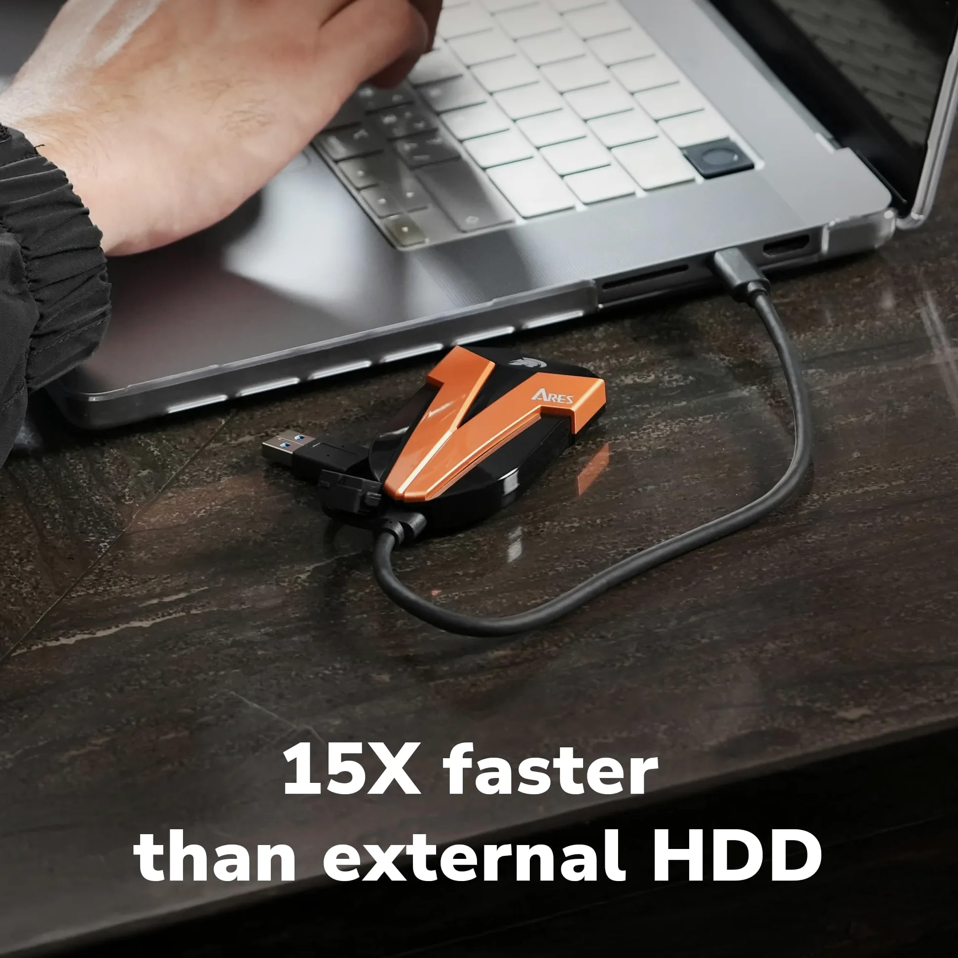 DATO SSD esterno da 4 TB, unità a stato solido esterna SSD portatile USB 3.2 Gen 2x2 Type-C OTG supportato Compatibile con PS5 e Xbox, fino a 1600/1500 MB/s IP67 Impermeabile - ARES Amber Shield