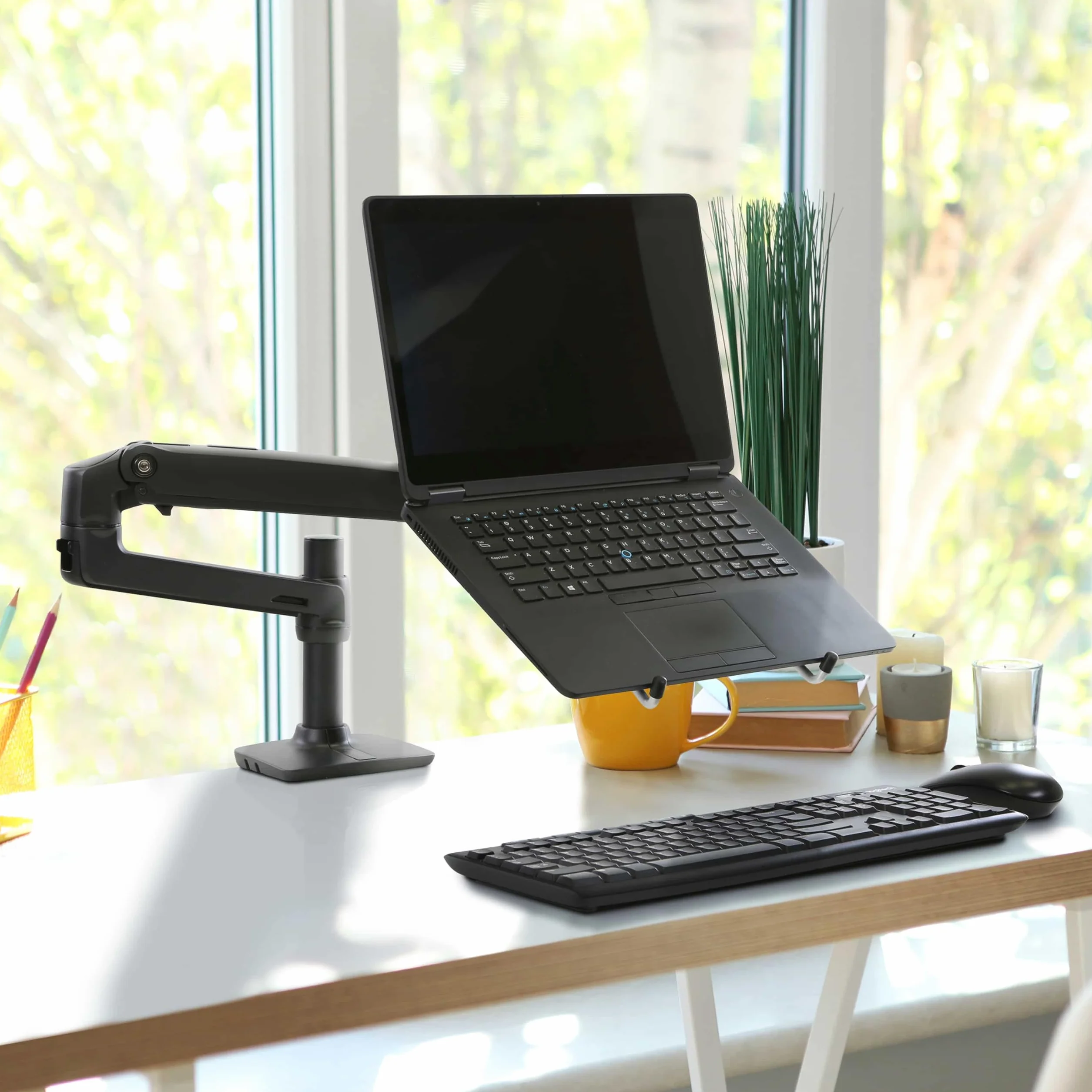 ERGOTRON - Porta Laptop - Per portatili, notebook e tablet fino a 17,3 pollice - Accessorio opzionale per bracci per monitor VESA (50-193-200)