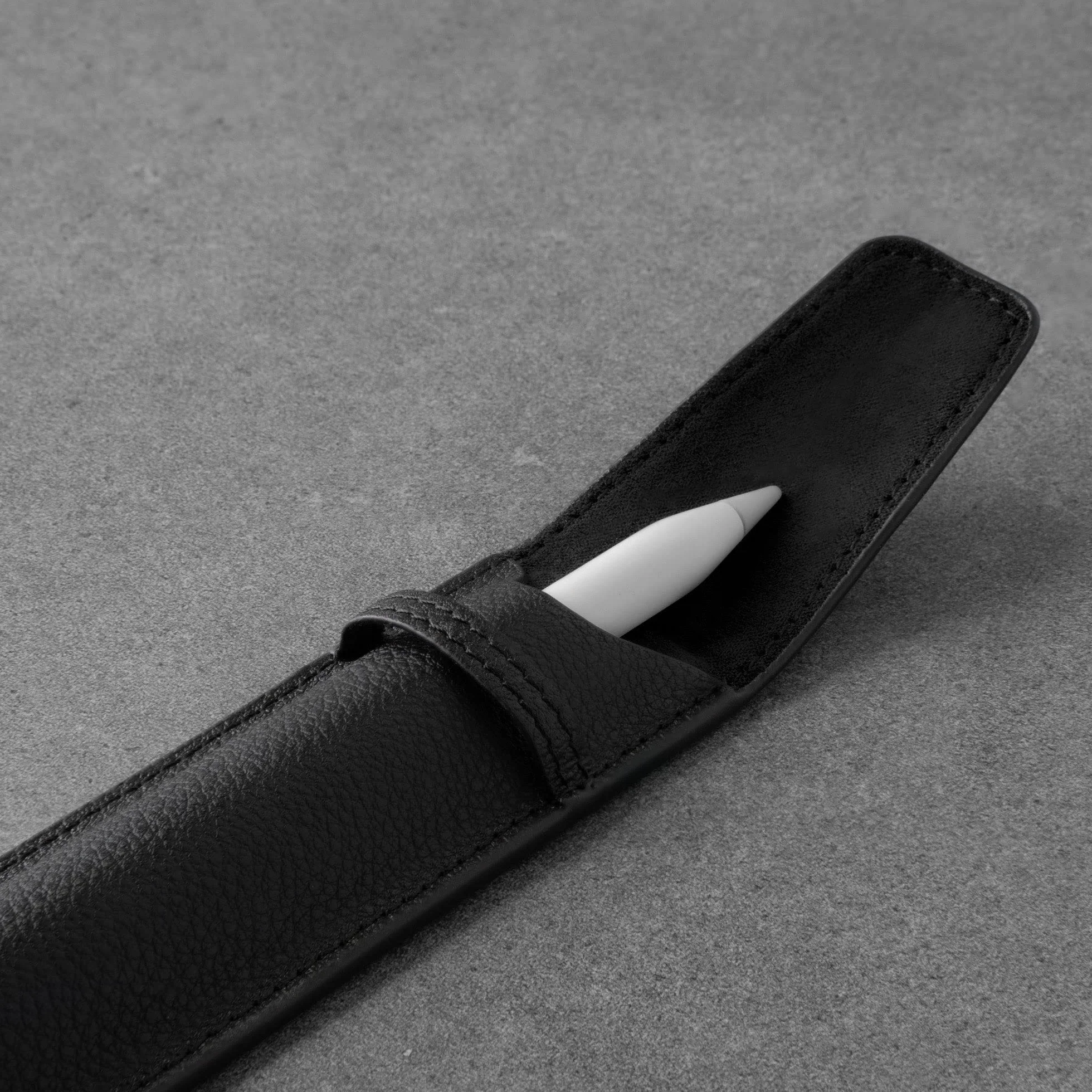 TORRO Pencil Custodia Compatibile con Apple Pencil (Pro, USB-C, 1a e 2a Generazione) – Apple Pencil Cover in Vera Pelle con Fodera in Microfibra